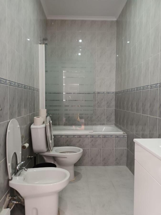 Low Cost Desterro Apartments Lisbon Bagian luar foto